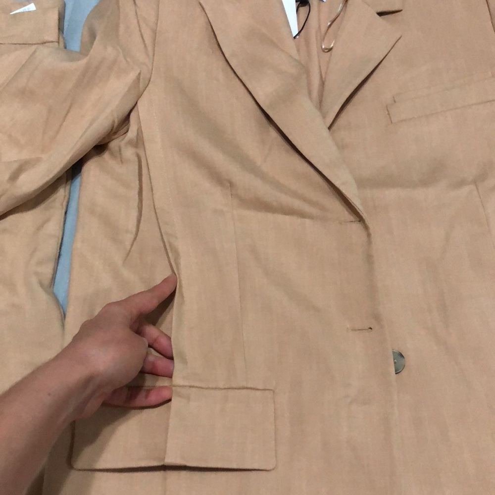 Zara full length pleated pant and straight cut blazer - Picture 11 of 16